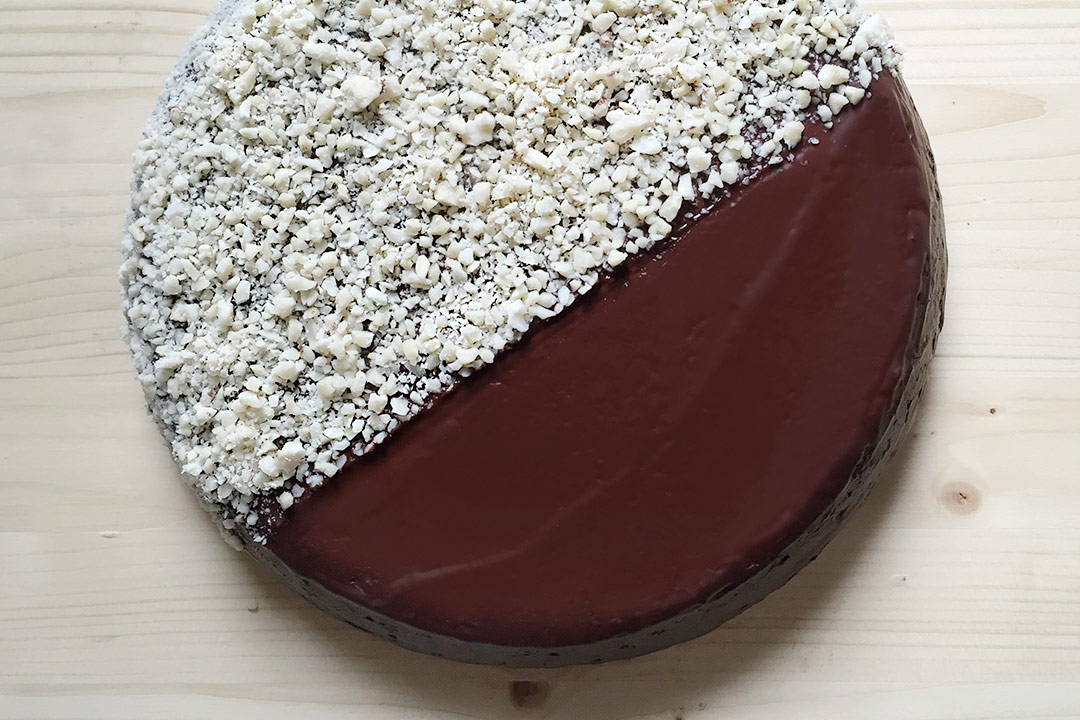 Torta al cioccolato e arancia cotta in padella con Crafond