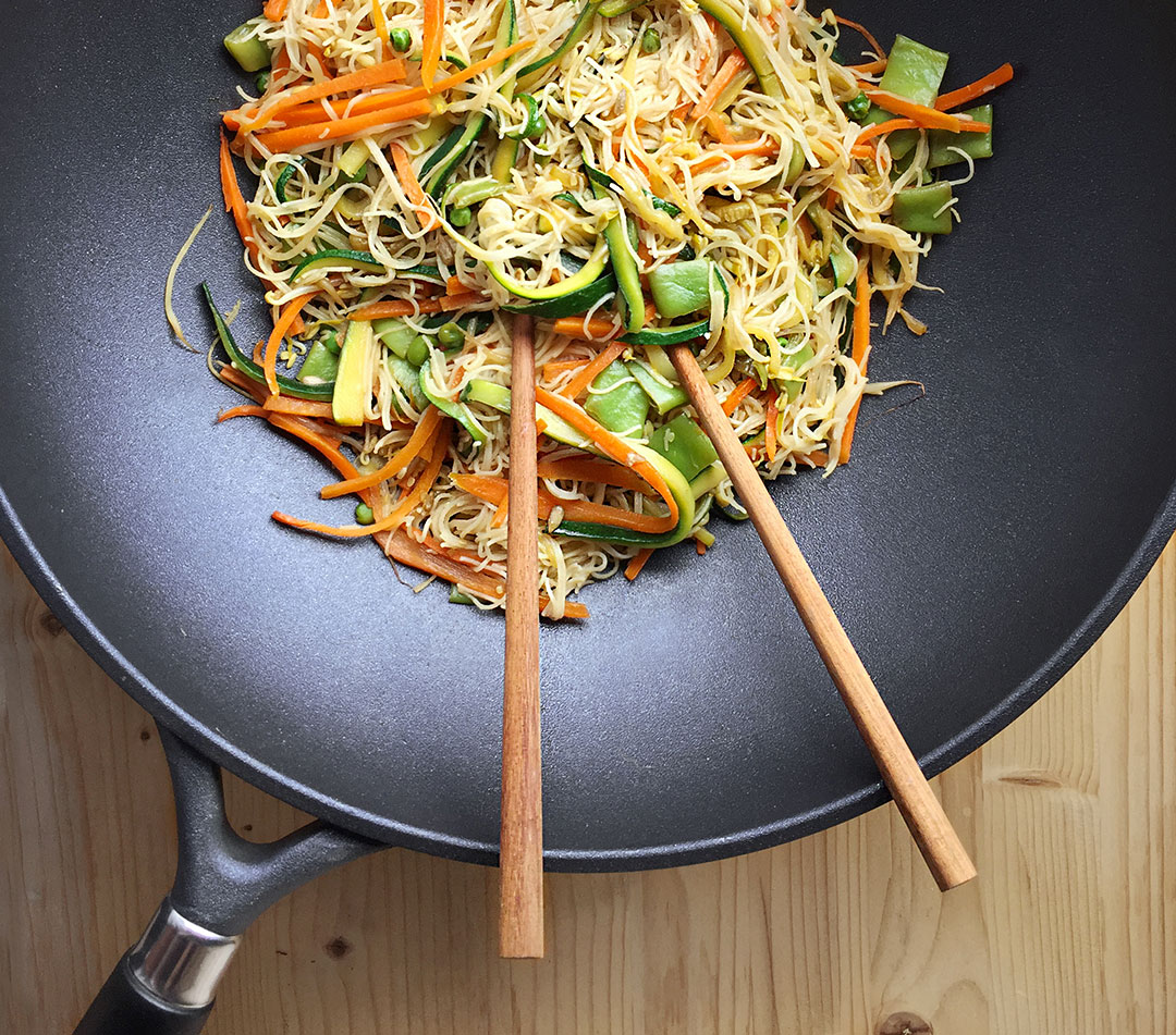 noodles di riso con verdure