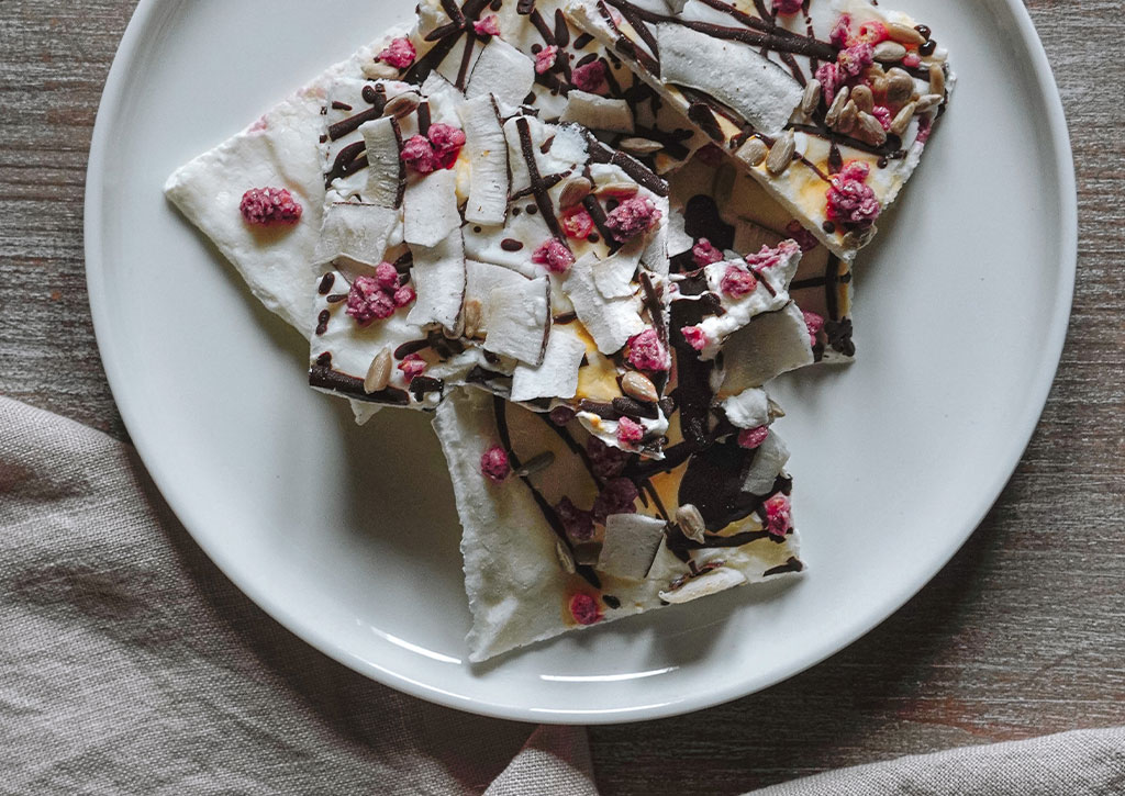 frozen yogurt bark